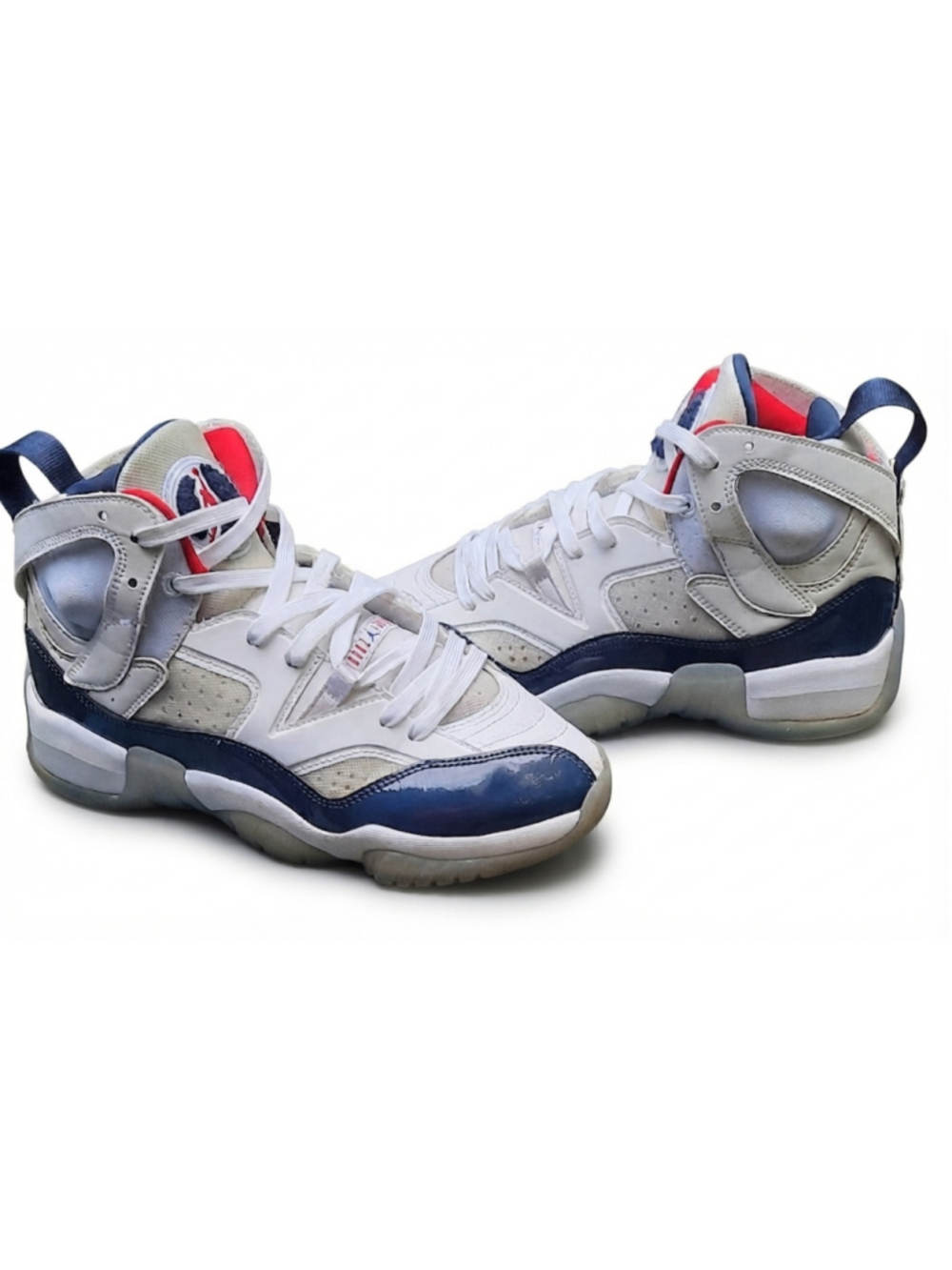 nike air jordan jumpman two trey
shoes GS 6Y Youth
DQ8431-102 White Shoes - Picture 2 of 5